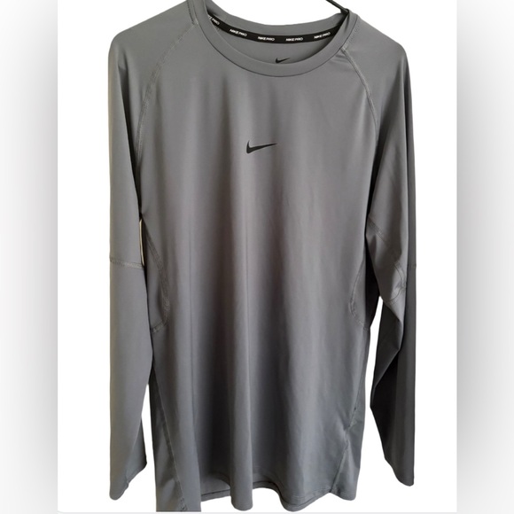 Nike Other - Nike Dark Gray Long Sleeve Shirt. Size large & NWOT!